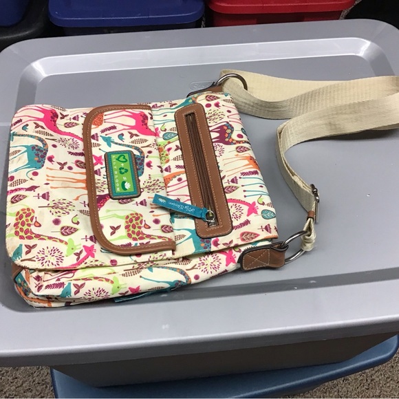 LILY BLOOM  cross body bag Zippers, bucket bag, 1 strap, adjustable, flap - Picture 1 of 7